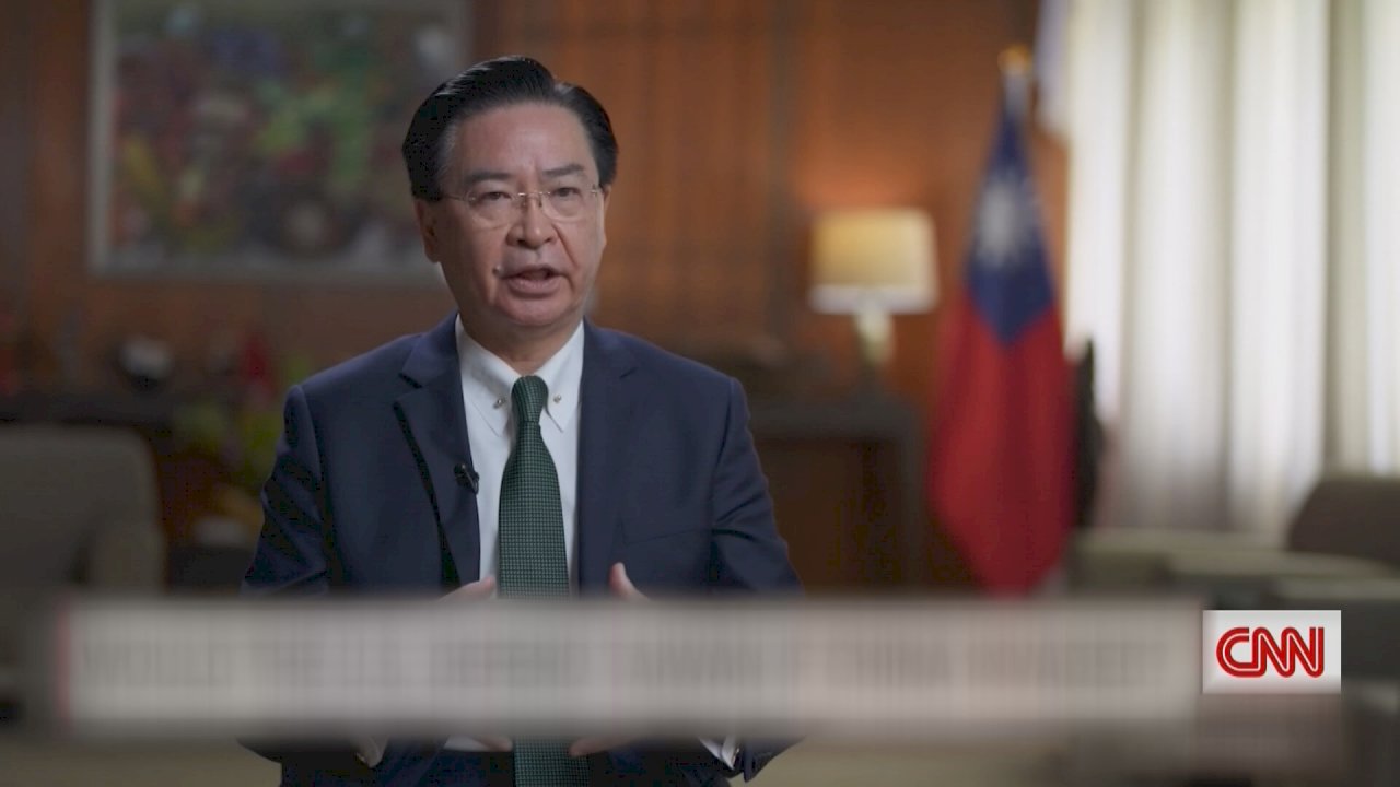 吳・外交部長、「台湾は自衛への準備ができている」＝CNNインタビュー