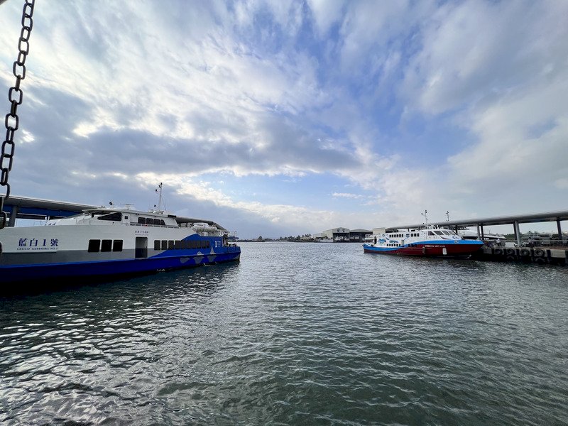 台風12号が接近中、11日早朝にも海上台風警報か