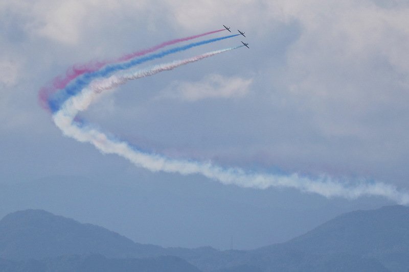 双十国慶節祝賀大会のリハーサル、F-5型戦闘機も登場