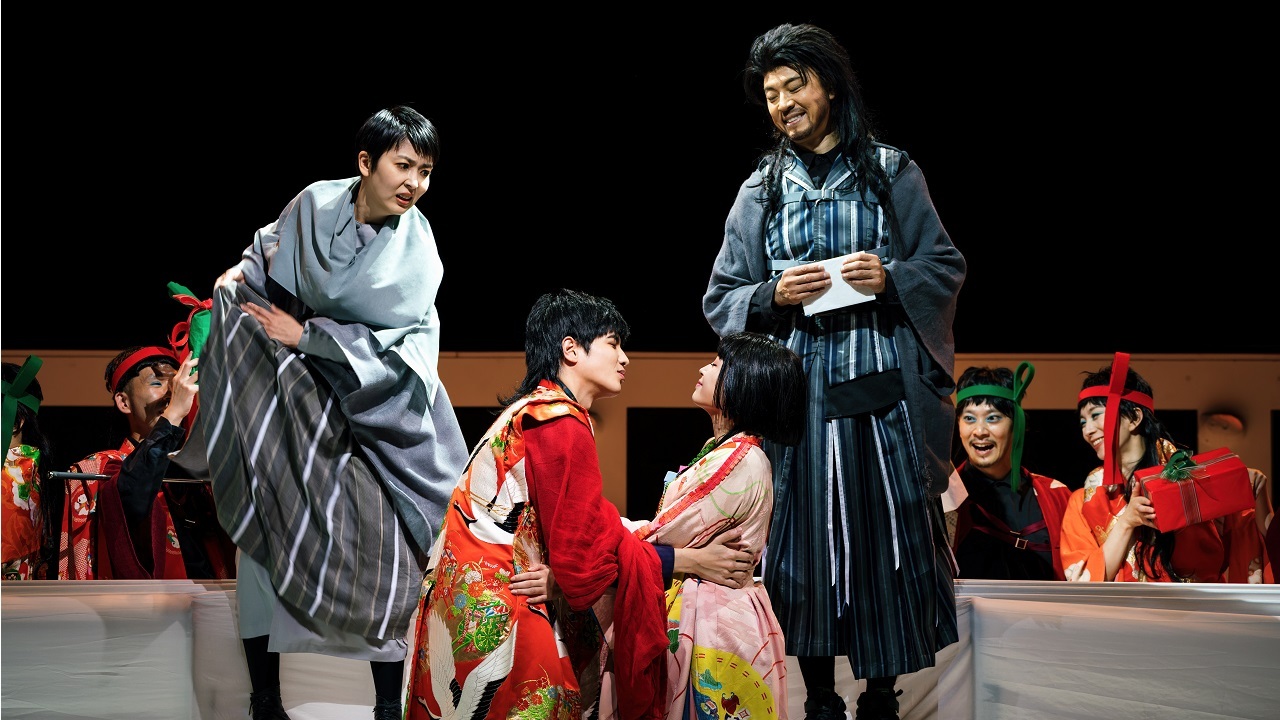 松たか子がやってきた！「Q：A Night At The Kabuki」が国家劇院で開演