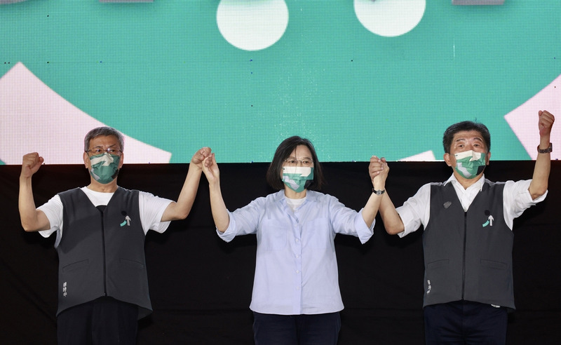 統一地方選投票前夜25日、民進党が全国19ヶ所で決起集会開催
