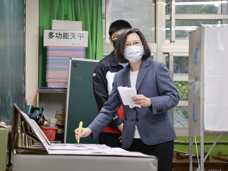 11/26統一地方選、蔡・総統：奮って投票して国家の未来を決めよう