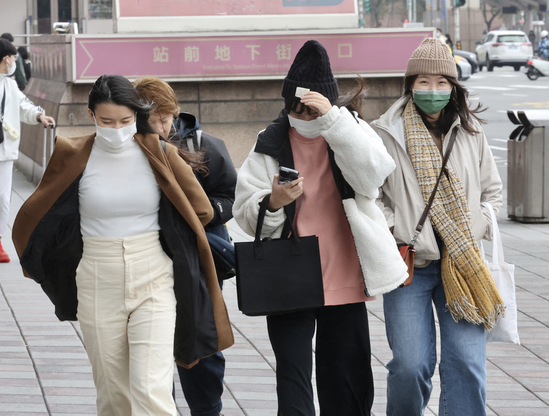 大陸性寒帯気団+放射冷却、今週末11℃になるかも