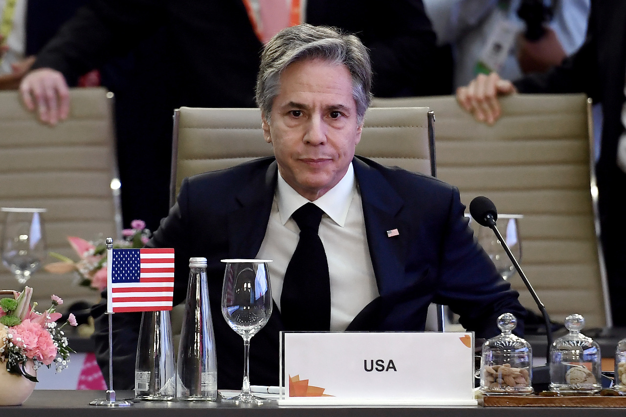 ブリンケン長官　ロシア外相に戦争終結を促す