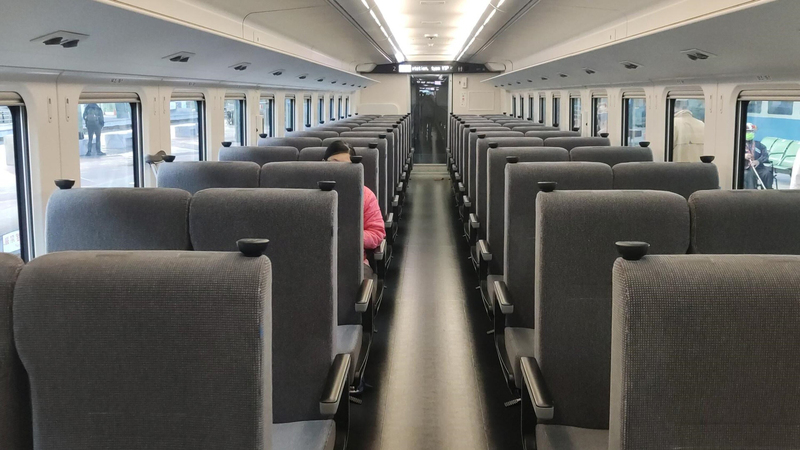 台湾鉄道、４/２６ダイヤを改正　EMU3000に自由席初導入