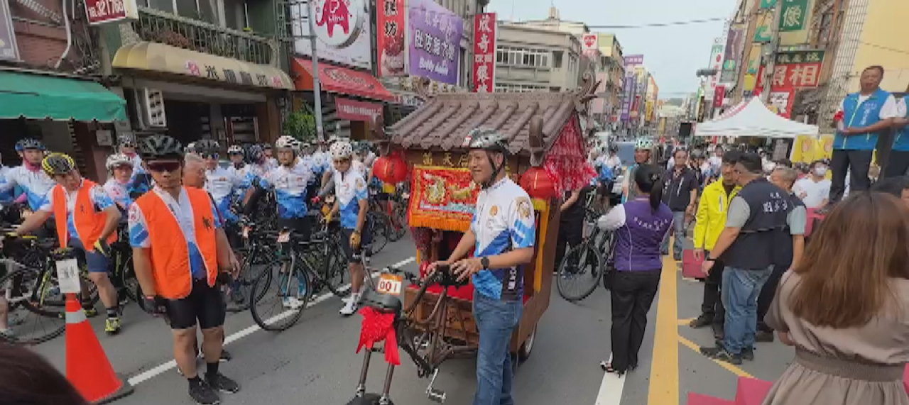 台湾で唯一！　苗栗・天后宮の「自転車媽祖巡礼」