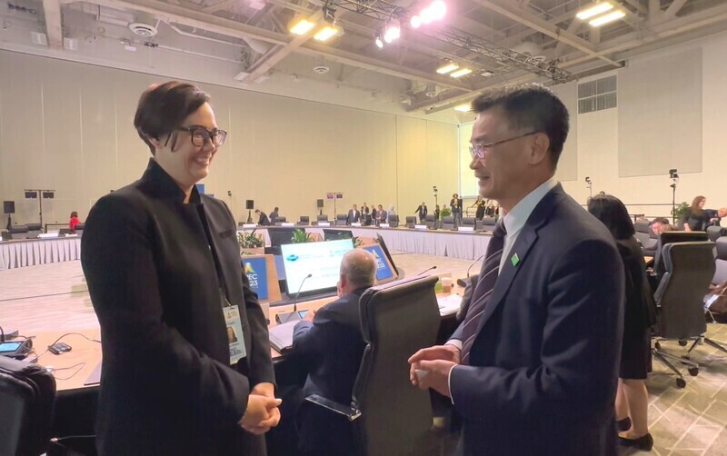 陳吉仲・農業部長がAPEC出席、米代表団と食料協力で会合