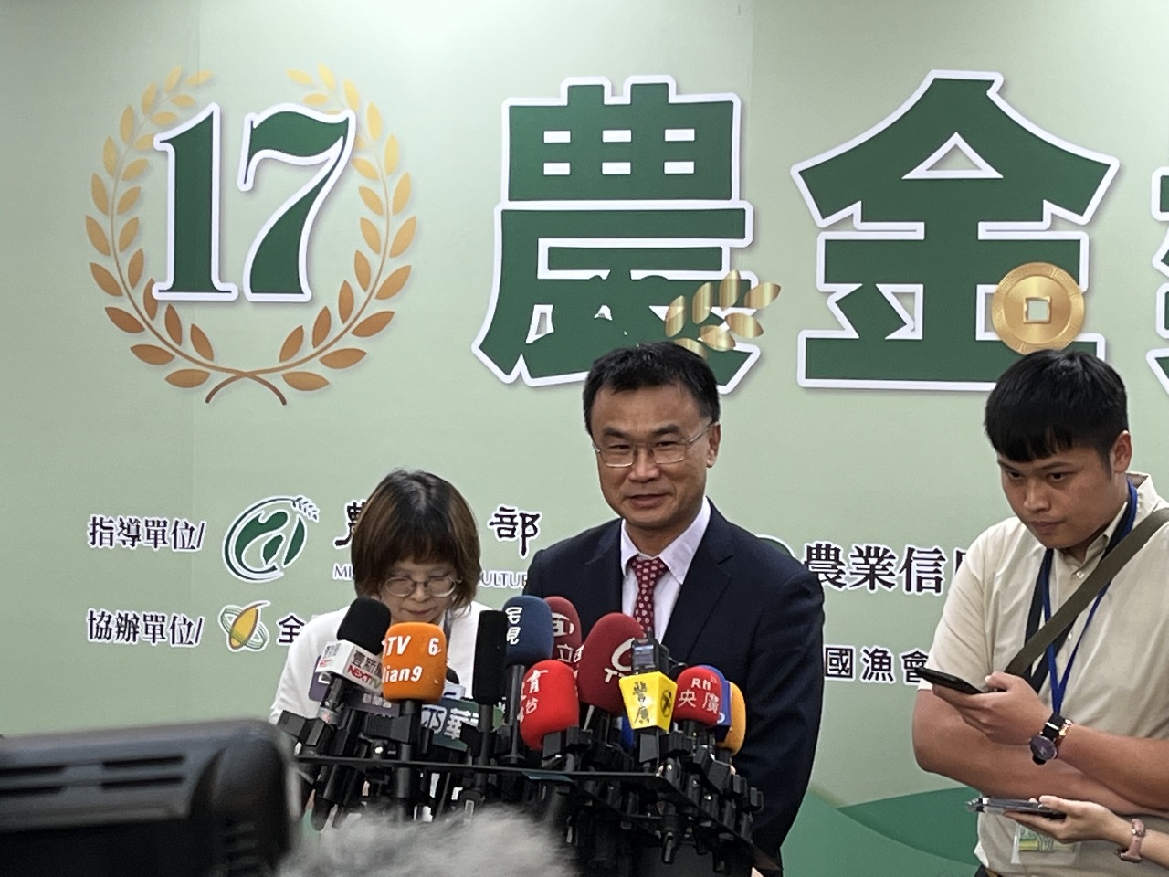 引責辞任の陳吉仲・前農業部長：農漁民のために悔しくない