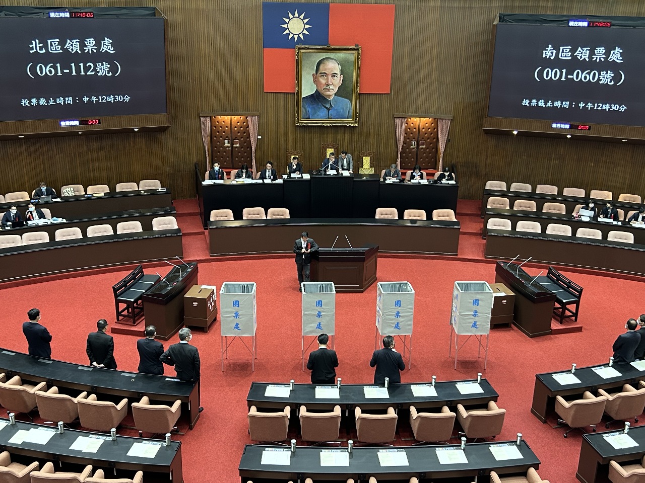 立法院、中央選挙委員会の新人事に同意
