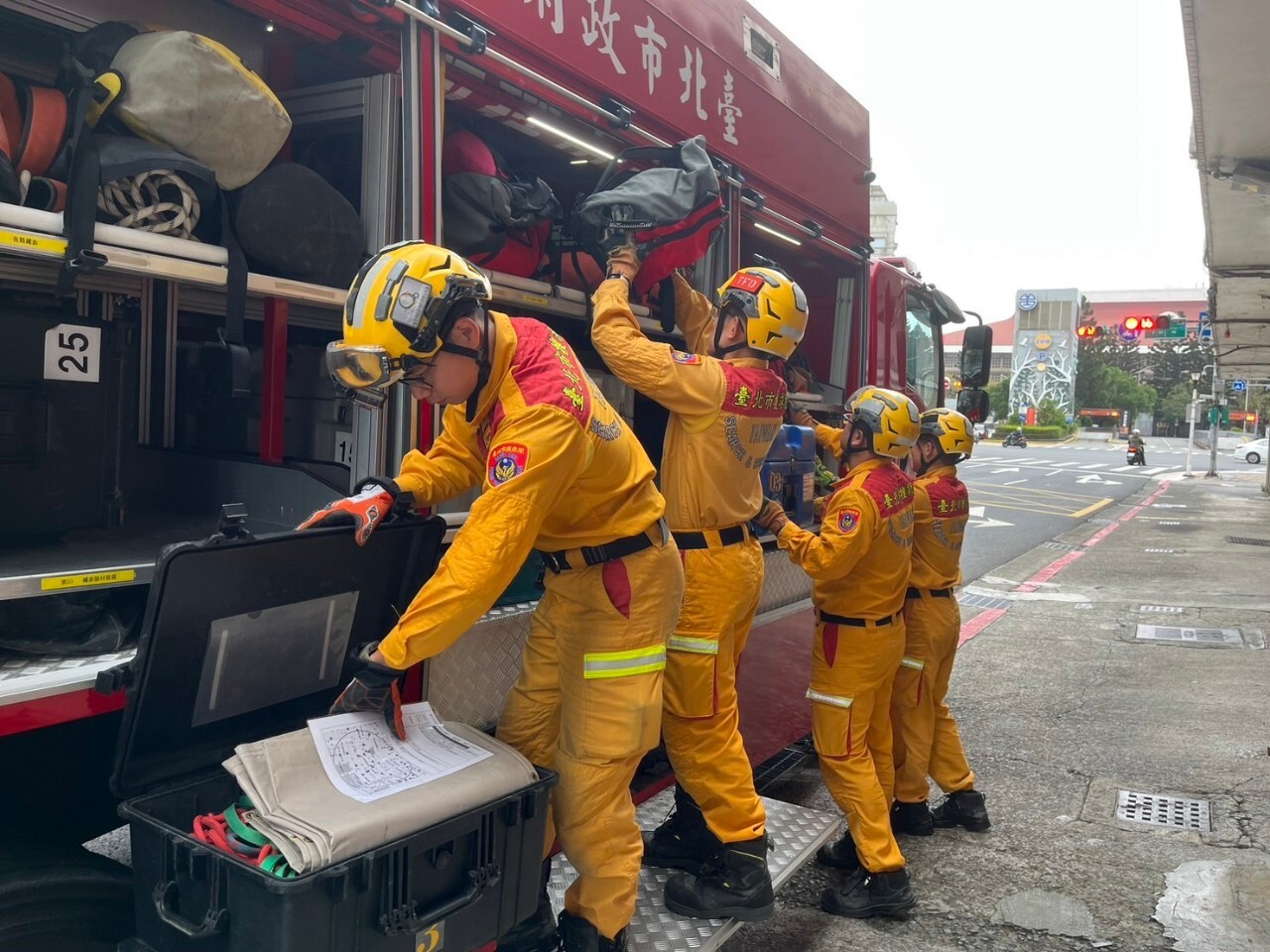 中国甘粛省が強震、蔡・総統：必要な支援を提供