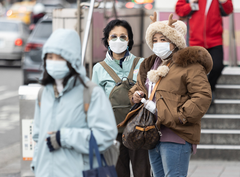 台南以北に低温特報、1/5と1/6の明け方は10℃以下