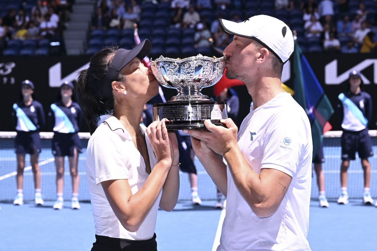スポーツオンライン - 2024-01-27 - テニス、バドミントン、柔道
