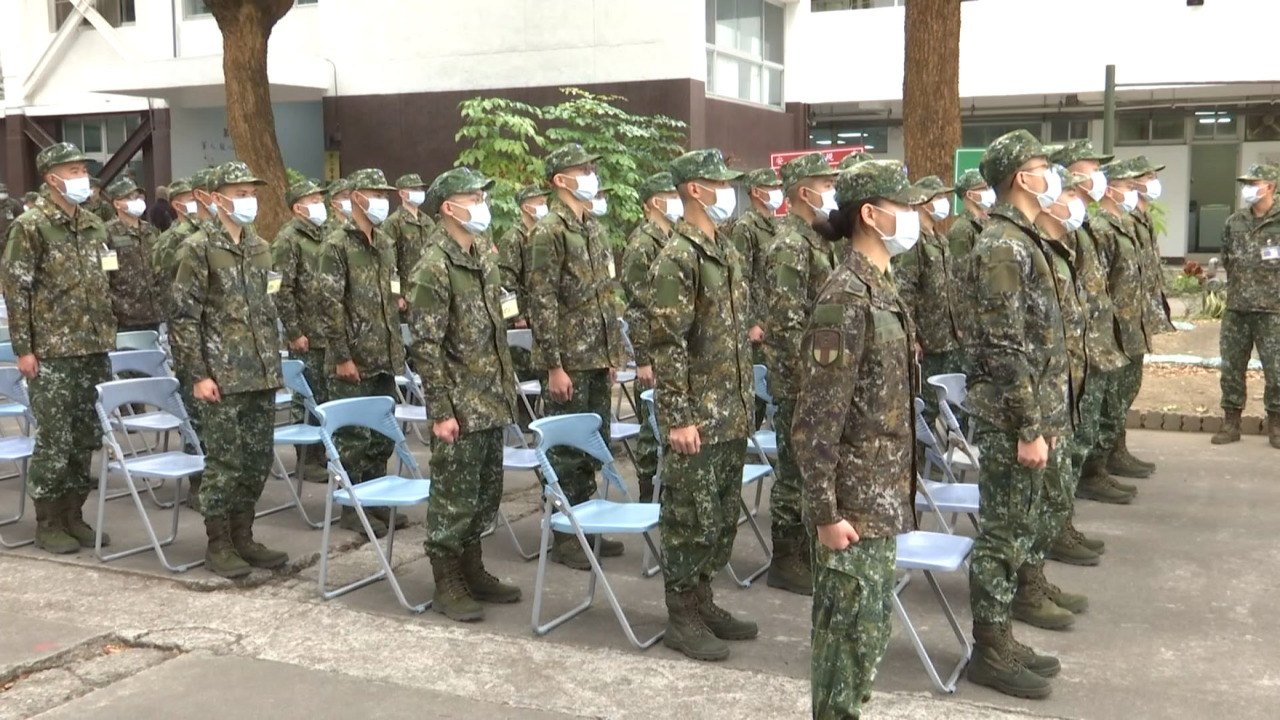 義務兵役が1年に延長、第一陣新兵670人が1/25に入隊
