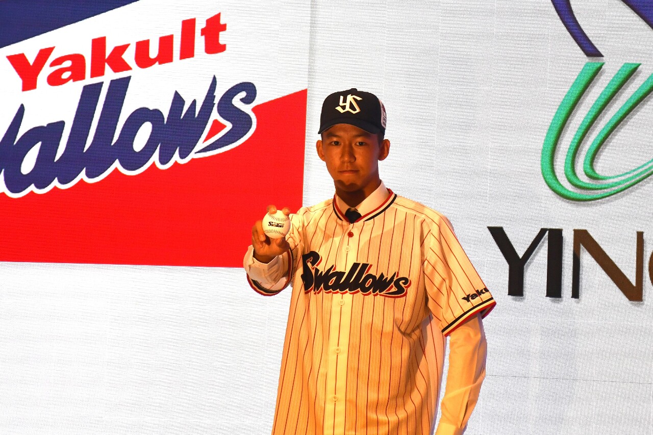 スポーツオンライン - 2024-02-17 - 【特別番組】東京ヤクルトスワローズ育成1位指名、高橋翔聖投手インタビュー(前半)