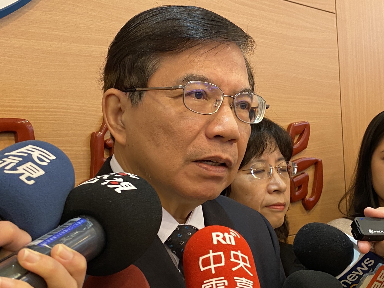 香港で「国家安全条例」可決、王・交通部長：一般の人は行かない方がいい