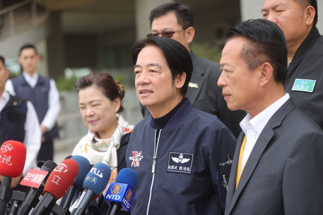 頼・副総統が南部・嘉義で業界関係者と意見交換