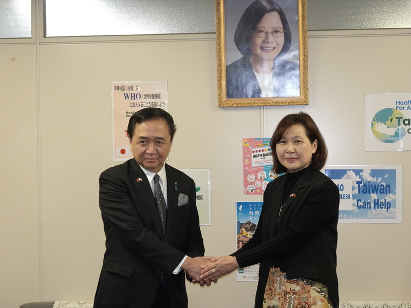 日本神奈川県知事が駐日横浜分処を訪問、花蓮地震を見舞う