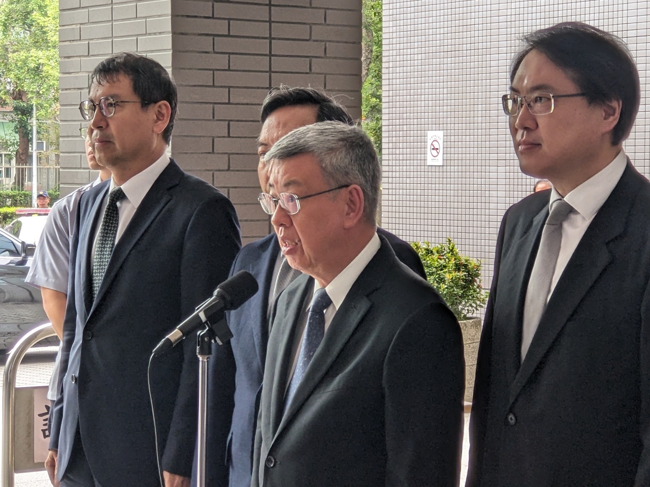 陳‧行政院長：台湾の電力供給は強靭性がある、台電総経理を慰留