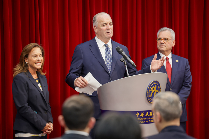 台湾を強く支持、米下院議員：自由と民主主義を固く守る
