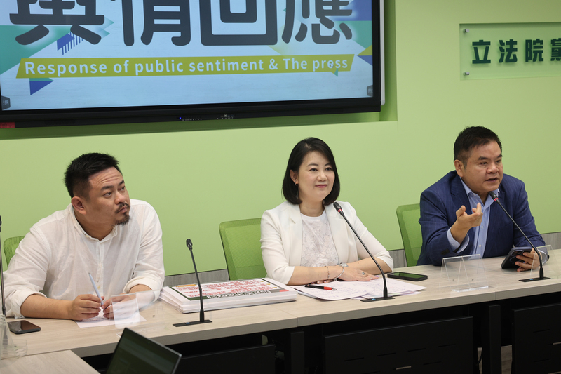 陳水扁氏の特赦、与党：総統の職権を尊重　野党：すべて無罪に反対