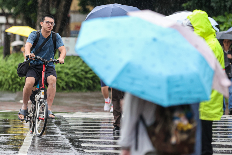 6/5中国華南地方の雨雲の影響で台湾各地は曇りのち雨の天気