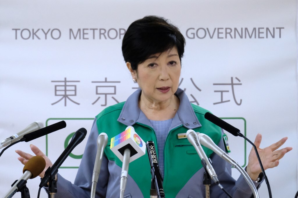 日本・東京都知事選、世論調査で小池氏がリード、蓮舫氏・石丸氏が追う