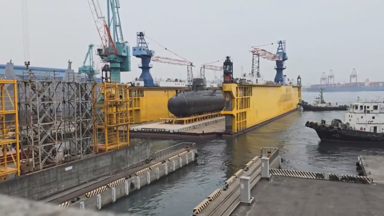 初の国産潜水艦「海鯤號」、ドックを出て次段階の試験へ