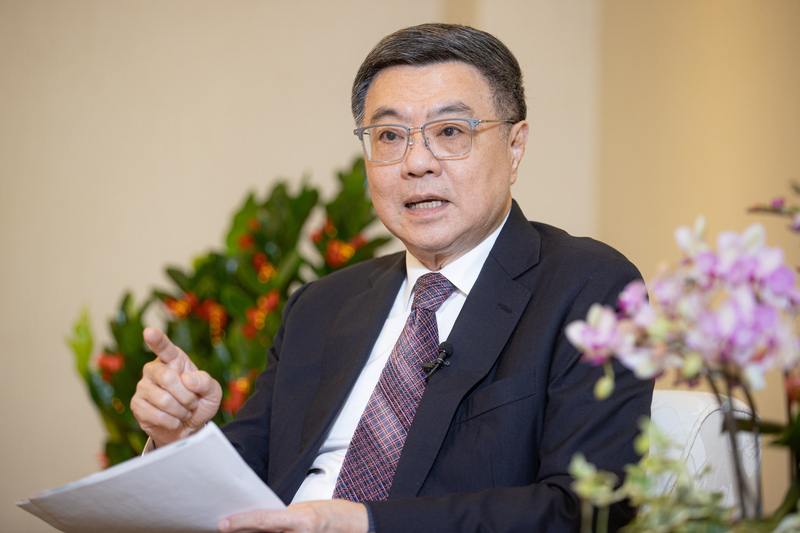 卓・行政院長：足りない部分を探し出す、就任から100日を迎え