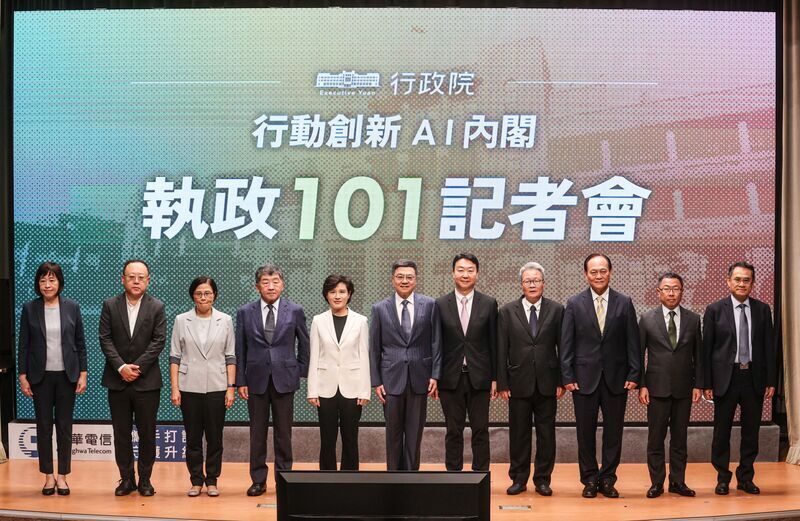 頼・総統との連携を「太極図」を比喩に説明、卓・行政院長：明確な指揮と詳細な分業