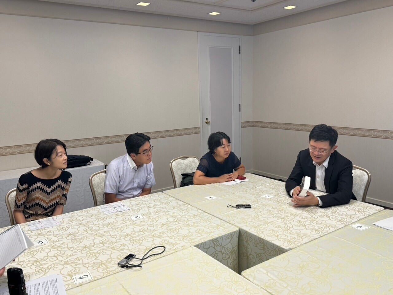 Rtiが日本の専門家と座談会、日本在住の香港人コミュニティ等で意見交換