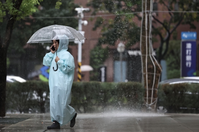 9/23　引き続き短時間の激しい雨に注意　最低気温は約24度に