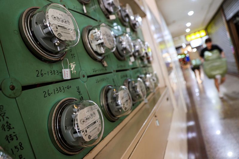 10/16から産業用電気料金12.5％値上げ、民生用据え置き