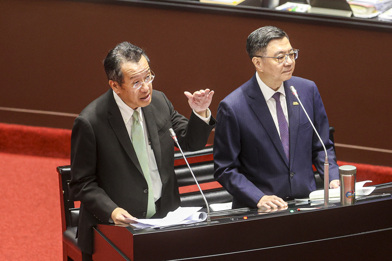 国防部の顧立雄・部長「中国の拡張主義は一貫して存在」