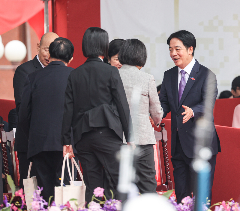 【双十国慶節】頼・総統「共通の信念は変わらない、国益のため党を超えた団結を期待」