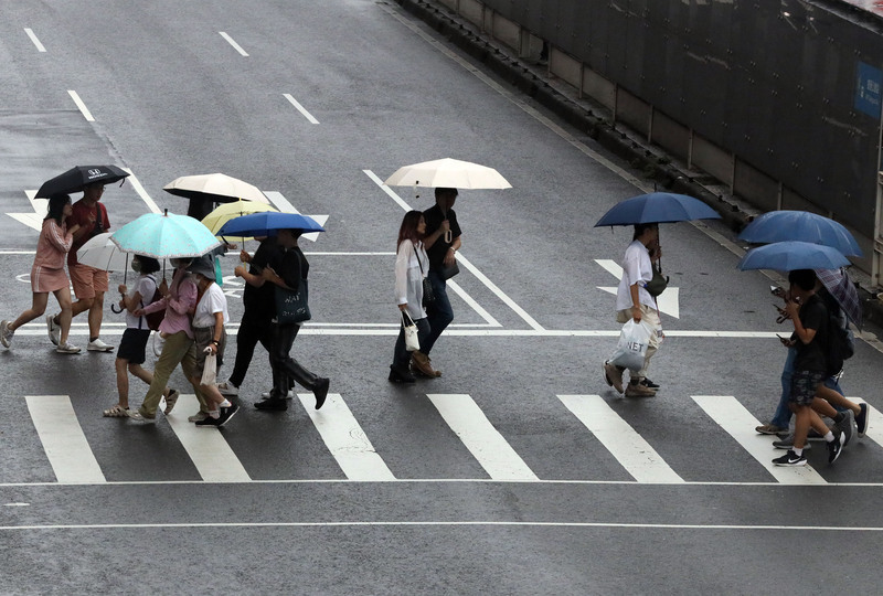 10/21北部では短時間の雨、桃園以南は曇りのち晴れ