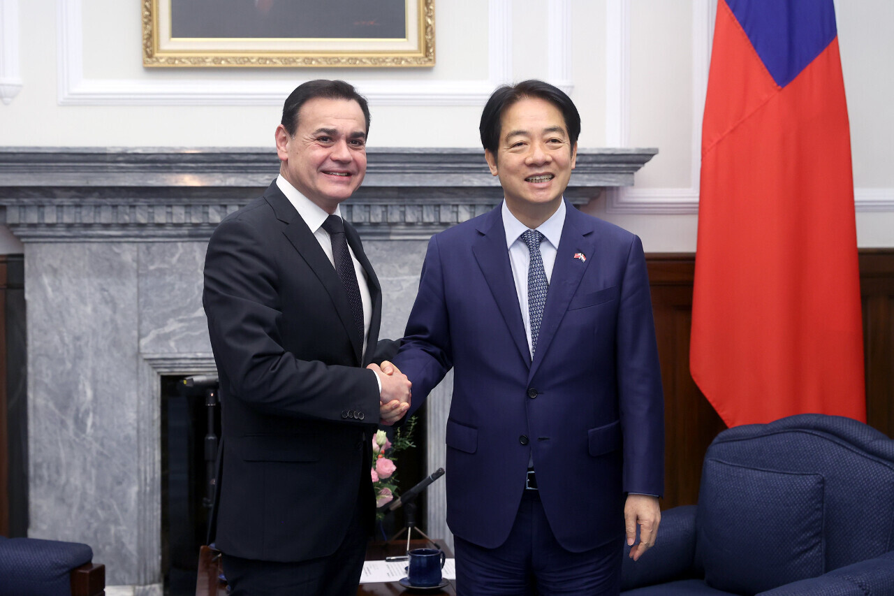 頼・総統、パラグアイ外相の表敬受け、同国の台湾支持に感謝