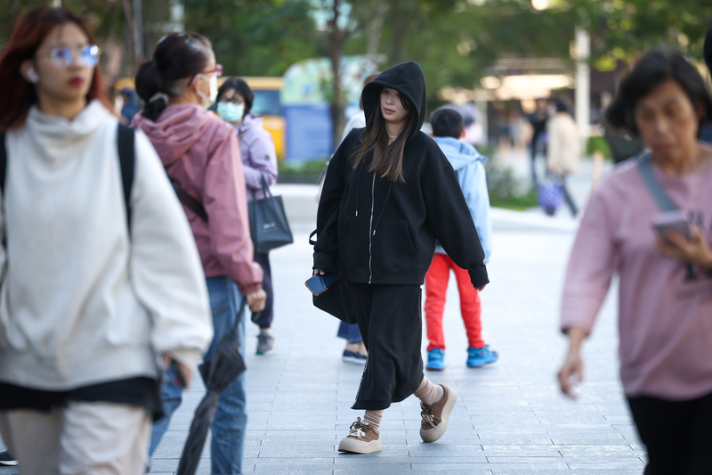 12/5朝晩は涼しく17℃の低温に、中南部は日中29℃の高温