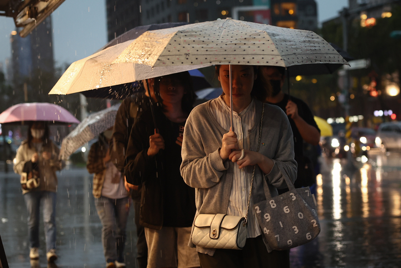3/5北部・北東部は雨で肌寒い、夜はさらに冷え込む
