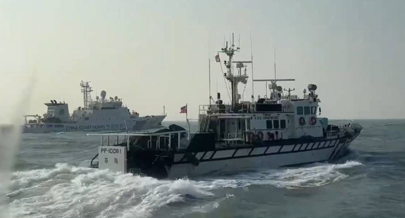 日本の海保が中国海警船を「武装船」と認定