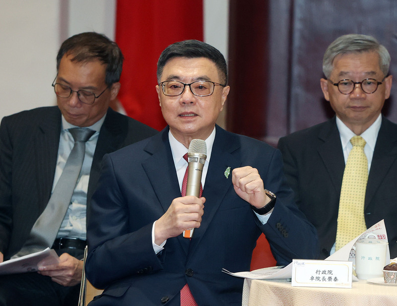 内閣発足から一年　卓・行政院長「衝突の中で進歩し、不安定な中でもバランス維持」