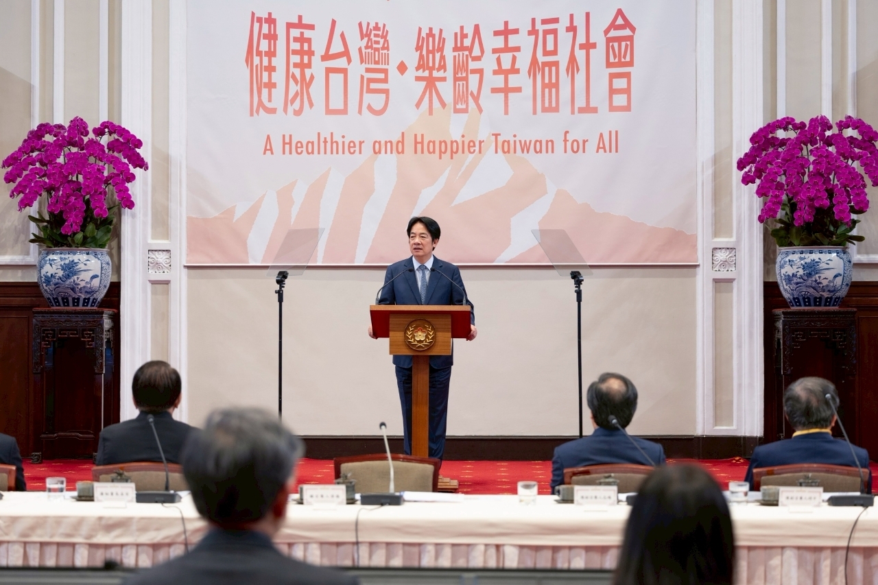 頼・総統：4大戦略で国民の運動促進 平均寿命延伸目指す