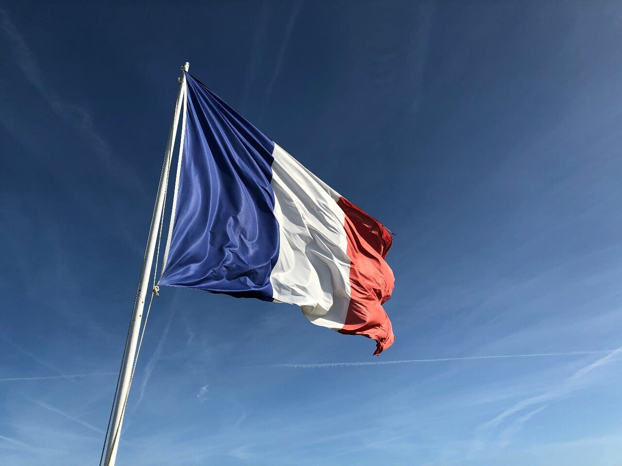 仏マクロン大統領の「台湾とウクライナの比較」発言に中国が反発